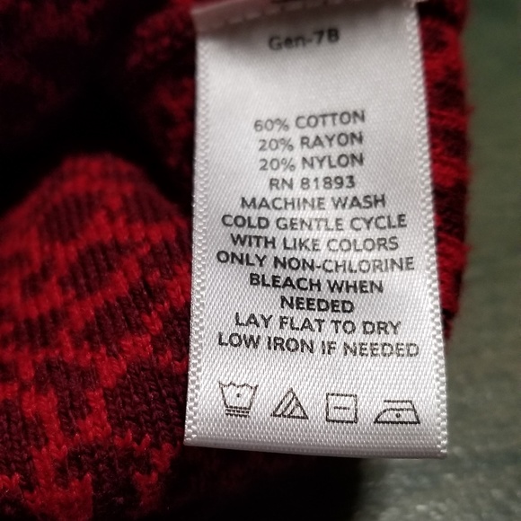 Full Zip Red Cardigan - EUC - Picture 5 of 7